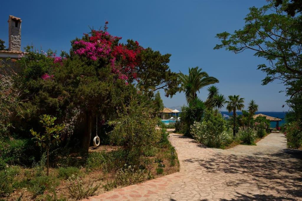 Villa Artemis In Small Kounoupi Porto Heli Exterior foto